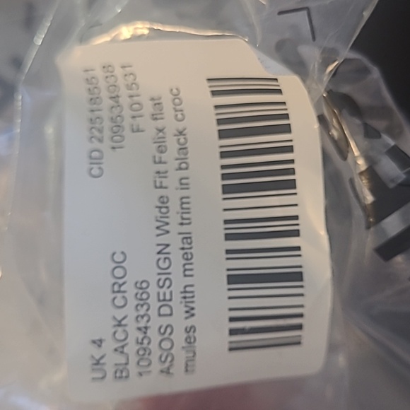 Asos Black Croc w/ gold metal flat slides - Picture 6 of 6